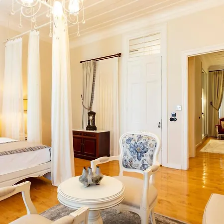 Rasim - Adults Only * Çeşme